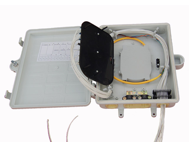 HY-1型B 12芯分纤箱 外形尺寸：320x250x75（mm）