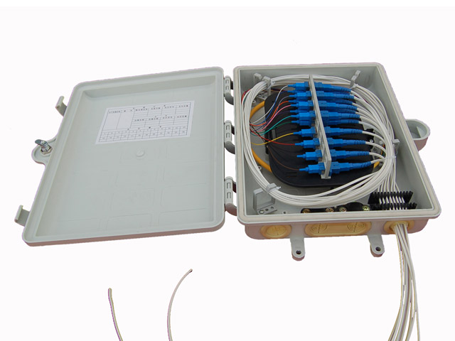 HY-1型B 12芯分纤箱 外形尺寸：320x250x75（mm）