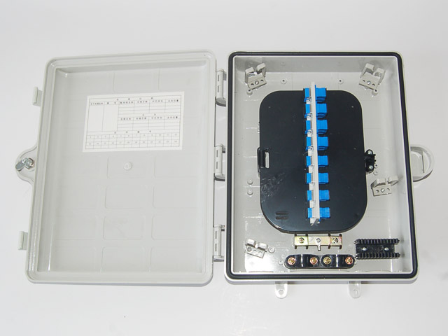 HY-1型B 12芯分纤箱 外形尺寸：320x250x75（mm）